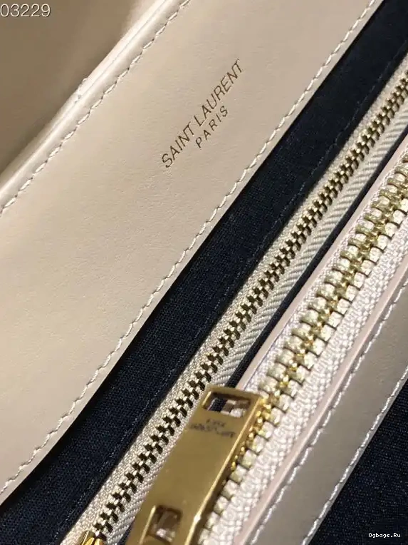 LOULOU YSL MEDIUM 0528
